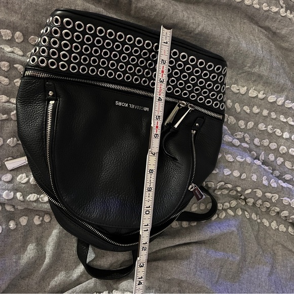 Michael Kors medium backpack - Picture 10 of 12